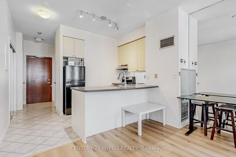 Photo 8 at 401 - 555 Yonge Street, Yonge Corridor, Toronto