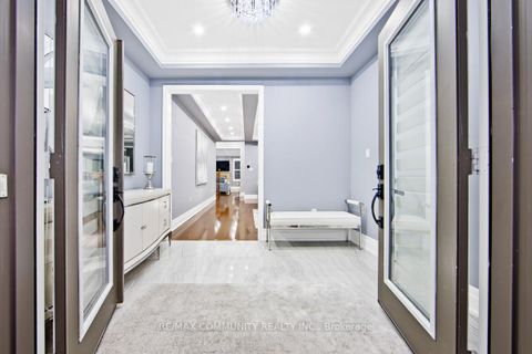 Photo 2 at 7 Seager Street, Rural Richmond Hill, Richmond Hill