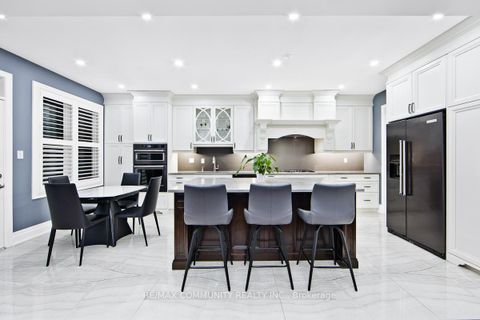 Photo 9 at 7 Seager Street, Rural Richmond Hill, Richmond Hill