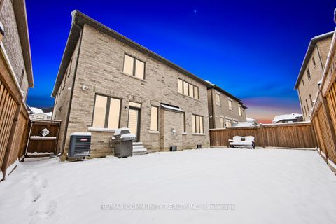 Photo 28 at 7 Seager Street, Rural Richmond Hill, Richmond Hill