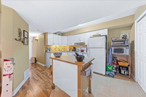 Photo 38 at 102 Henry Street, Wellington, Barrie