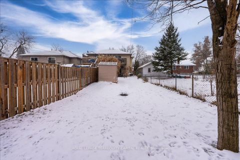 Photo 48 at 102 Henry Street, Wellington, Barrie