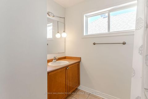 Photo 9 at 29 Brookwood Drive, 400 West, Barrie