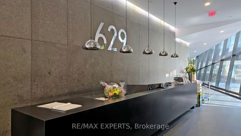 Photo 4 at PH1418 - 629 King Street W, Waterfront Communities C1, Toronto