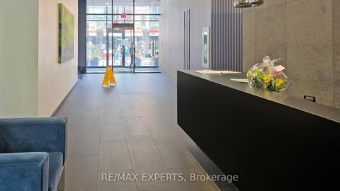 Photo 5 at PH1418 - 629 King Street W, Waterfront Communities C1, Toronto