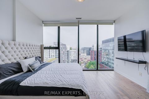 Photo 25 at PH1418 - 629 King Street W, Waterfront Communities C1, Toronto