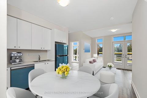 Photo 3 at 9 - 12860 Yonge Street, Oak Ridges, Richmond Hill