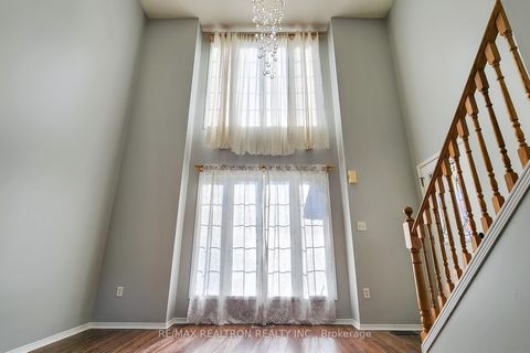 Photo 7 at 46 Watson Drive, East Bayfield, Barrie