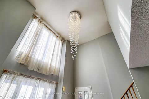 Photo 9 at 46 Watson Drive, East Bayfield, Barrie