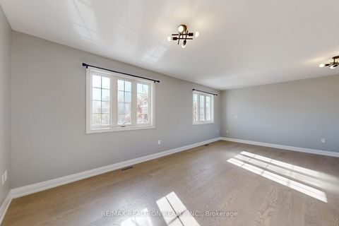 Photo 21 at 46 Watson Drive, East Bayfield, Barrie