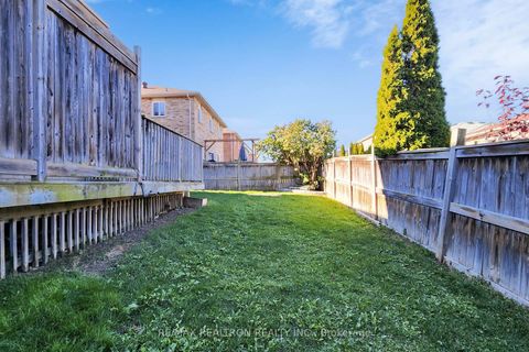 Photo 45 at 46 Watson Drive, East Bayfield, Barrie