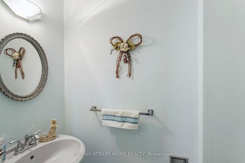 Photo 5 at 9 Constellation Crescent, Observatory, Richmond Hill