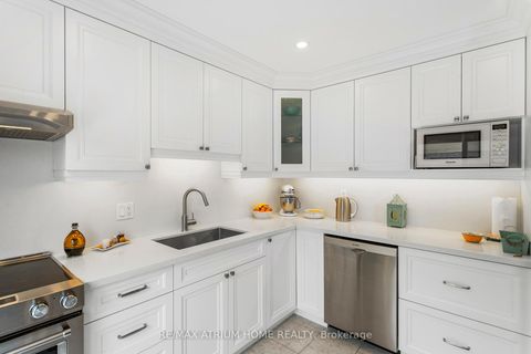 Photo 19 at 9 Constellation Crescent, Observatory, Richmond Hill