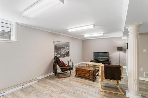 Photo 34 at 9 Constellation Crescent, Observatory, Richmond Hill