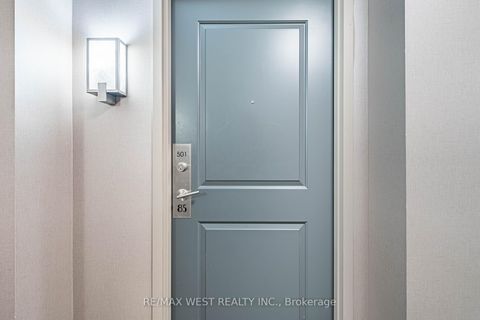 Photo 2 at 501 - 85 East Liberty Street, Niagara, Toronto