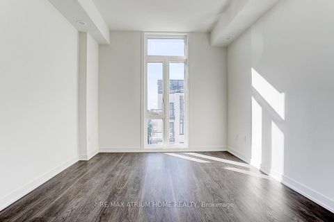 Photo 22 at 1103 - 12 David Eyer Road, Rural Richmond Hill, Richmond Hill