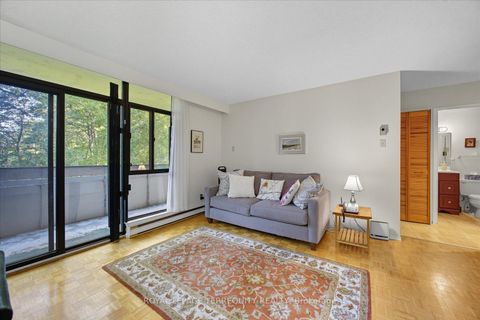 Photo 6 at 5-209 - 50 Old Kingston Road, West Hill, Toronto