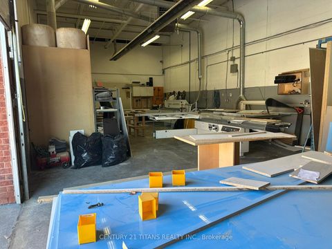 Photo 7 at 12 - 20 Venture Drive, Rouge E11, Toronto