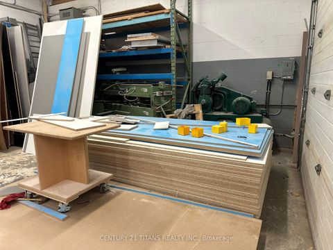 Photo 11 at 12 - 20 Venture Drive, Rouge E11, Toronto