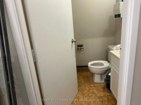 Photo 14 at 12 - 20 Venture Drive, Rouge E11, Toronto