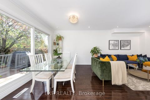 Photo 8 at 158 Millcroft Way N, Brownridge, Vaughan