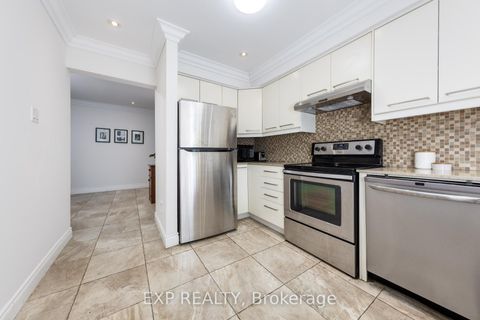 Photo 21 at 158 Millcroft Way N, Brownridge, Vaughan