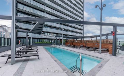 Photo 20 at 419 - 585 Bloor Street E, North St. James Town, Toronto