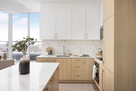 Photo 14 at 701 - 1316 Kingston Road, Cliffside, Toronto