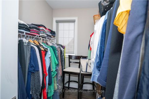 Photo 22 at 39 Cairns Gate, King City, King