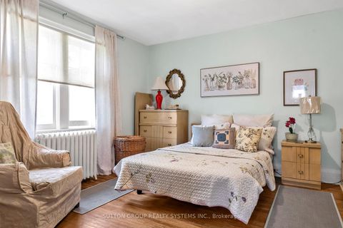 Photo 24 at 36 Hadley Road, Mount Pleasant East, Toronto