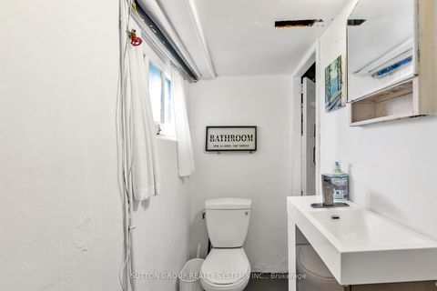 Photo 38 at 36 Hadley Road, Mount Pleasant East, Toronto