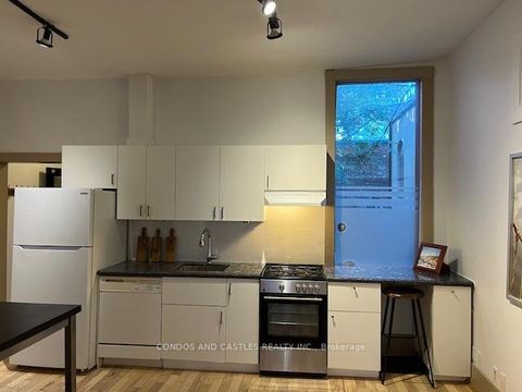 Photo 19 at 467 Richmond Street E, Moss Park, Toronto