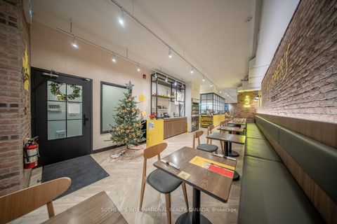 Photo 4 at 31 Elm Street, Bay Street Corridor, Toronto