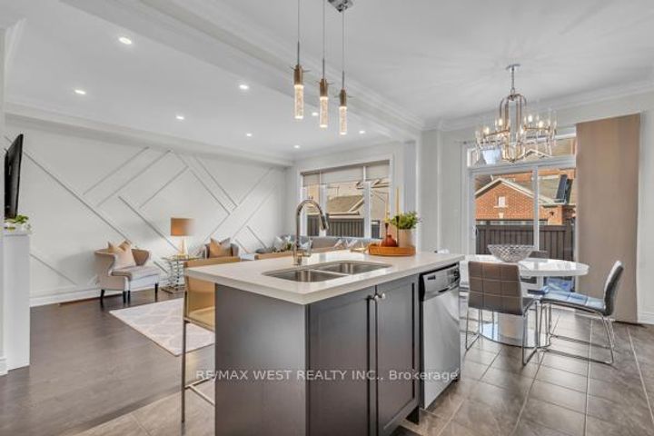 Photo 18 at 353 Moody Drive, Kleinburg, Vaughan