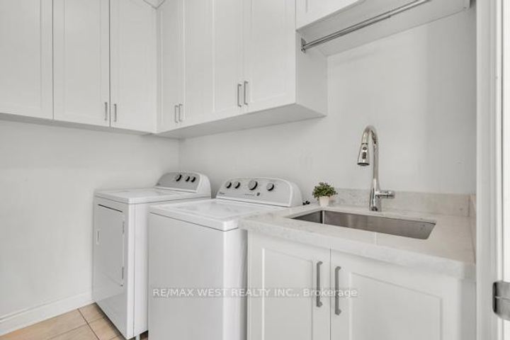 Photo 35 at 353 Moody Drive, Kleinburg, Vaughan