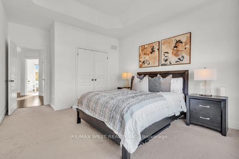 Photo 22 at 353 Moody Drive, Kleinburg, Vaughan