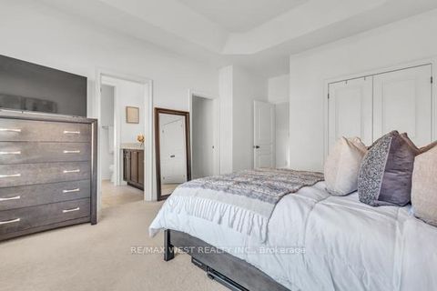 Photo 23 at 353 Moody Drive, Kleinburg, Vaughan