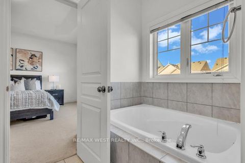 Photo 27 at 353 Moody Drive, Kleinburg, Vaughan