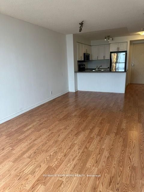 Photo 2 at 1124 - 18 Harding Boulevard, Harding, Richmond Hill