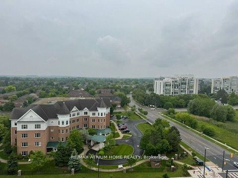 Photo 10 at 1124 - 18 Harding Boulevard, Harding, Richmond Hill