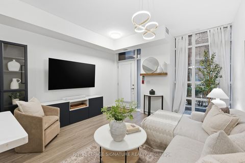 Photo 3 at 105 - 15 Bruyeres Mews, Niagara, Toronto