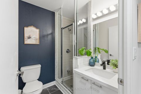 Photo 8 at 105 - 15 Bruyeres Mews, Niagara, Toronto