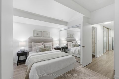 Photo 11 at 105 - 15 Bruyeres Mews, Niagara, Toronto