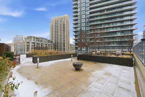 Photo 26 at 105 - 15 Bruyeres Mews, Niagara, Toronto