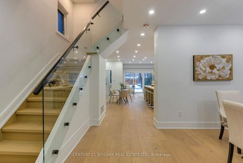 Photo 6 at 208 Gainsborough Road, Woodbine Corridor, Toronto