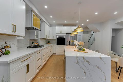 Photo 11 at 208 Gainsborough Road, Woodbine Corridor, Toronto