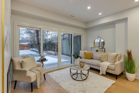 Photo 13 at 208 Gainsborough Road, Woodbine Corridor, Toronto