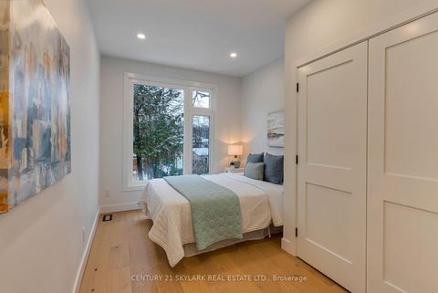 Photo 20 at 208 Gainsborough Road, Woodbine Corridor, Toronto