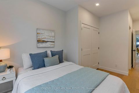 Photo 21 at 208 Gainsborough Road, Woodbine Corridor, Toronto