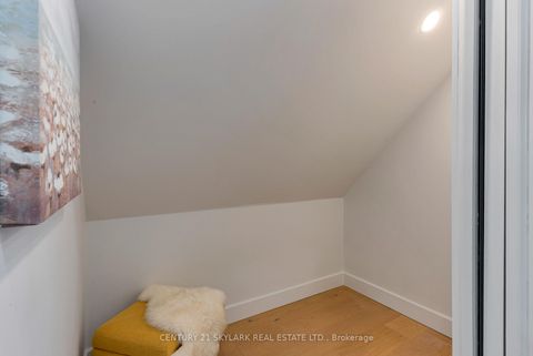 Photo 34 at 208 Gainsborough Road, Woodbine Corridor, Toronto